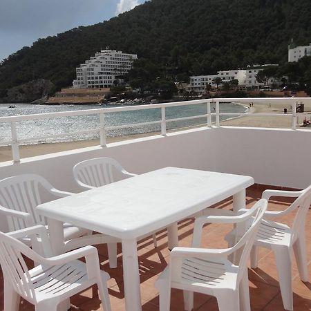 Apartamentos Cala Llonga Кала-Льонга Екстер'єр фото
