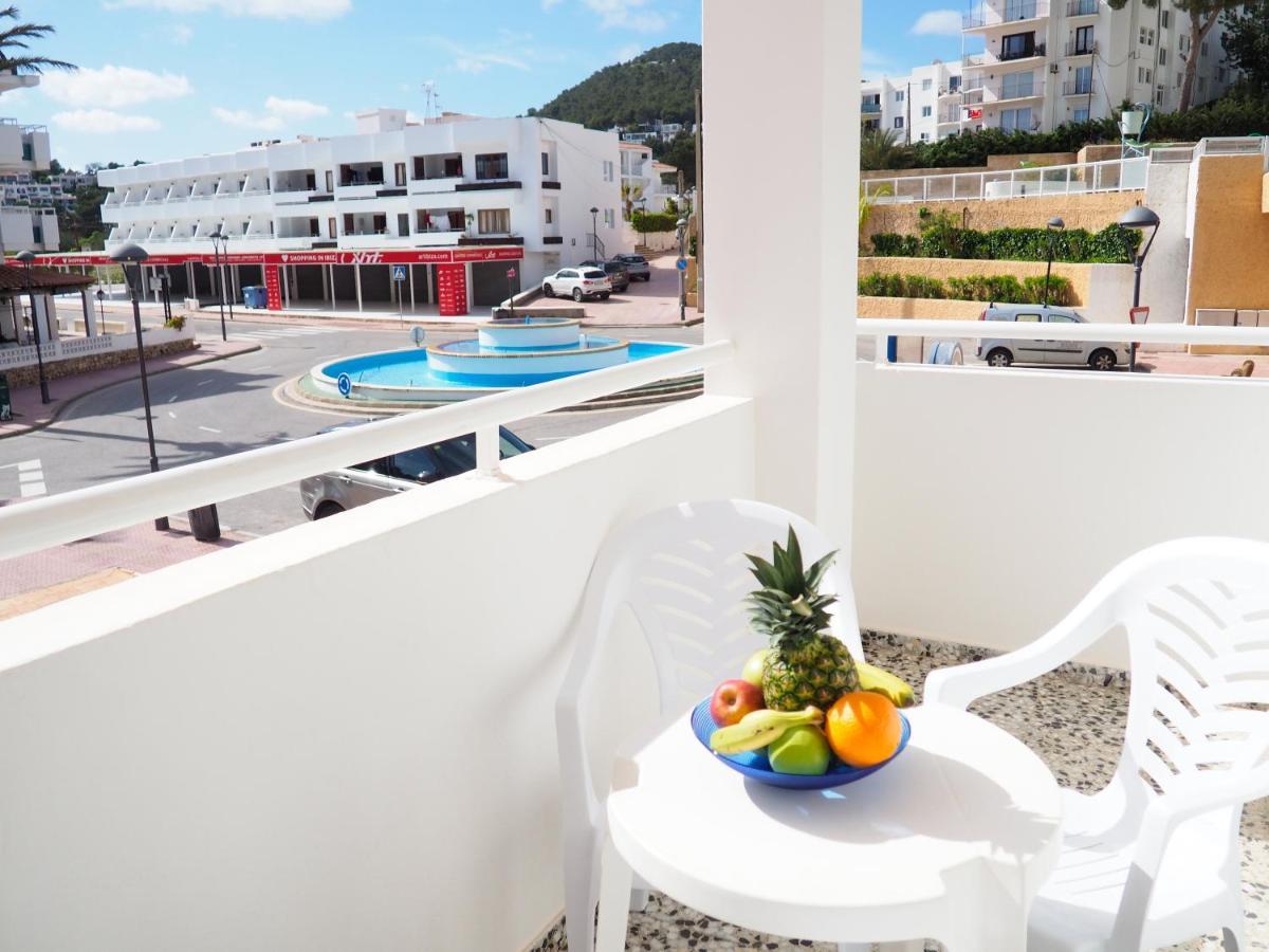 Apartamentos Cala Llonga Кала-Льонга Екстер'єр фото