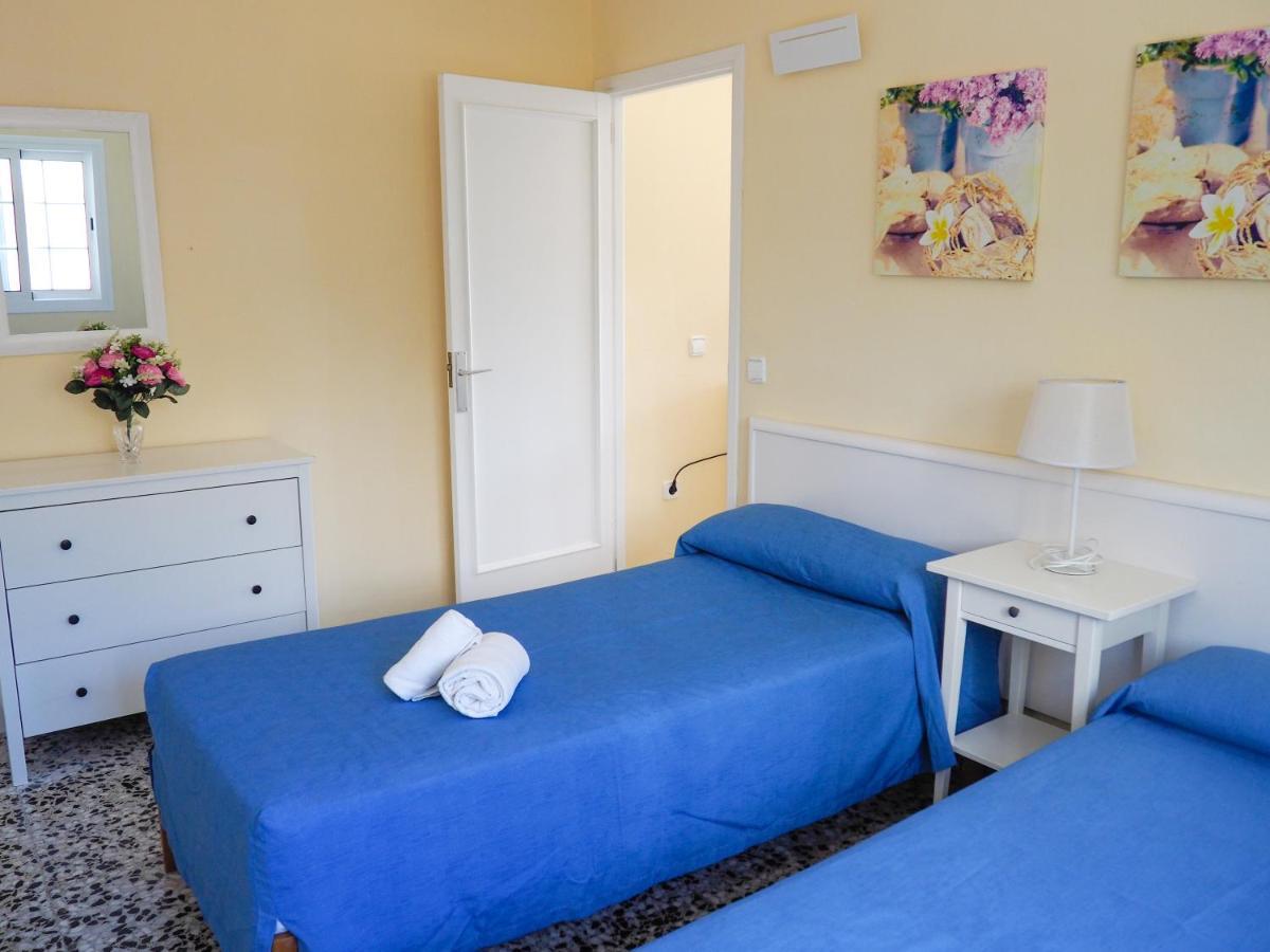 Apartamentos Cala Llonga Кала-Льонга Екстер'єр фото